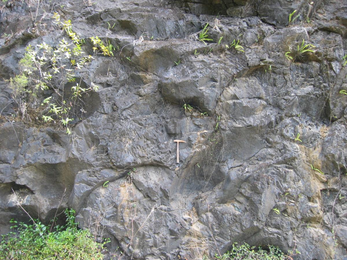 Pillow lava basaltiques de l’unité de Koh, Col d’Amieu.